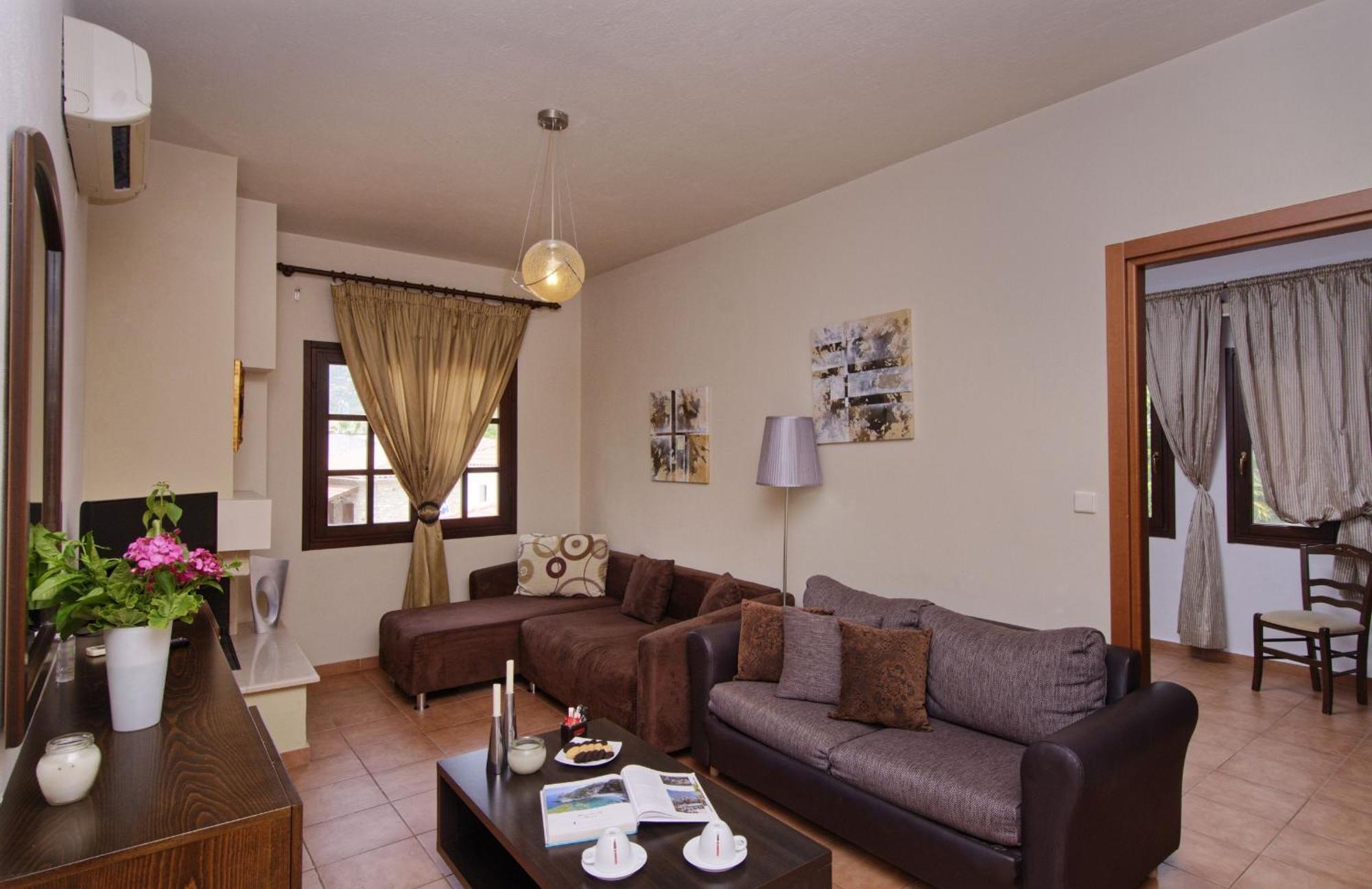 Enalion Hotel 칼라네라 외부 사진